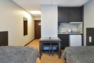 City Yard Inn Hotel - 7
