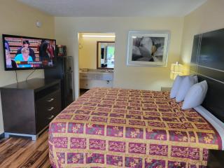 Country Hearth Inn & Suites Cartersville - Cartersville - 3