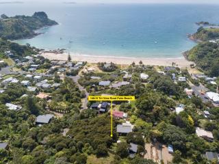 Palm Views - Stay Waiheke - Palm Beach - 9