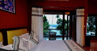 Room in Guest room - LakeRose Wayanad Resort - Superior lake view - Kalpetta - 5