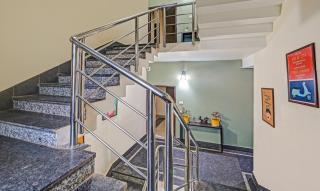 Treebo The Bollywood - 7