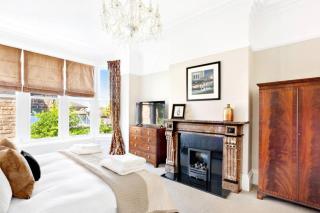 Central Harrogate townhouse apartment with parking - 5