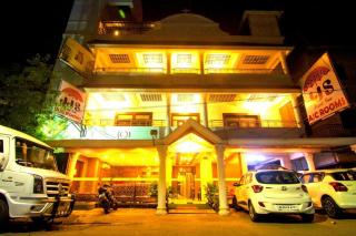 JJs PARK INN - Chennai - 8