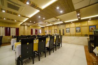 Hotel Karan Vilas - Agra - 1