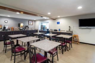 Microtel Inn & Suites by Wyndham Savannah/Pooler - Savannah - 6