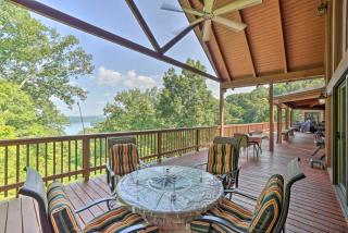 Custom Cabin with 12 Acres on Dale Hollow Lake! - 0