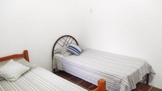 Casa na Praia do Itaguá - 1