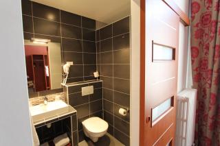 Best Western Hotel Centre Reims - Reims - 1