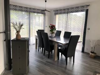 Pavillon récent avec 3 chambres - 6