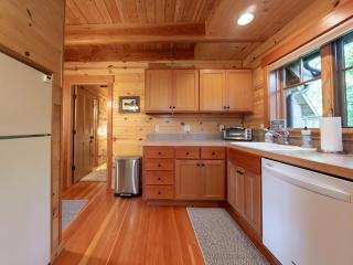 On the River Wooded Bliss Cabin near Loloma - McKenzie Bridge - 1
