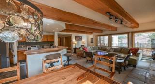 Gorgeous & Modern 3 Br Condo Plaza Condo - 6