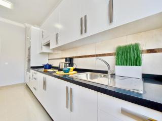 Aromas Suites Apartments - 4