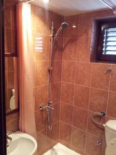 Villa Sara Guesthouse - Sveti Stefan - 2