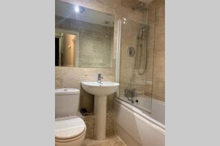 Kensington Apartments - London - 2