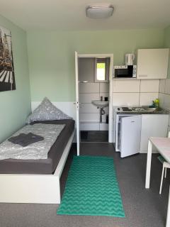 Ullis Pension für Monteure & Handwerker - Malsch - 9