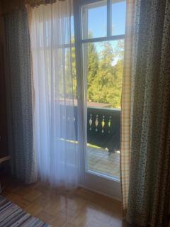 Ferienwohnung Christine am Weissenbach - Strobl - 3