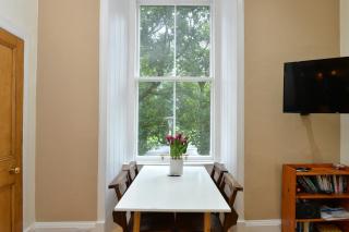 Home by The Meadows, close to City Centre - 1