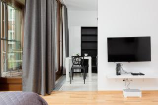 19 Dzielnica Apartamenty Warszawa by Noclegi Renters - Varsavia - 4