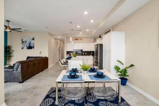 Cozy Condo Near Disney wPool View FREE WaterPark - Kissimmee - 4