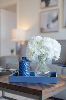 Top floor condo with view of lake, pool and fireworks! Next to Convention Center! - 3