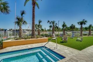 Calypso Resort Tower 3 by Panhandle Getaways - 1