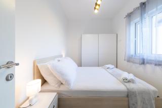 Vila Apartments Marina - Blato - 3