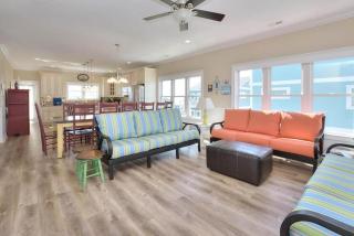 C-side Place - Oak Island - 4