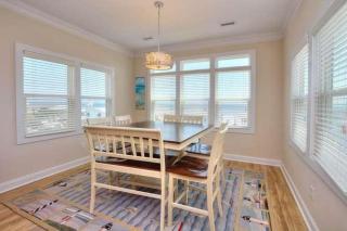 1 Coastal Escape - Oak Island - 1