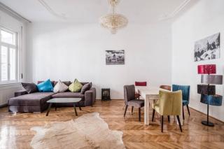 Oktober 6/8 Apartment - Budapest - 0