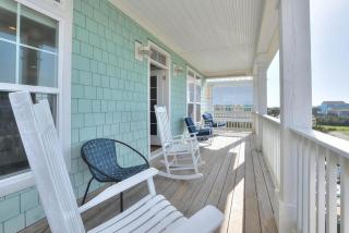 Aquamarine - Oak Island - 5