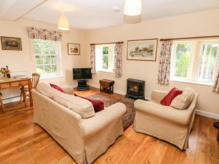 Underbank Hall Cottage - 8