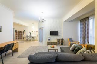 hotelise I The-Nightingale Apartment - Yerevan - 0