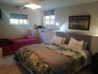 Valley Guest House - Port Elizabeth - 9