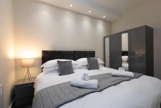 Pembroke Self Catering Apartments - Pembroke - 8