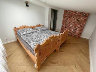 Apartamenty Pod Kątami - Kamienica - 3
