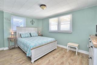 Yat Da Beach Down - Oak Island - 2
