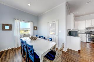 Paradise Pointe - 2