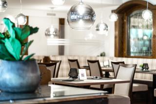 Hotel Hubertushof - Anif - 3