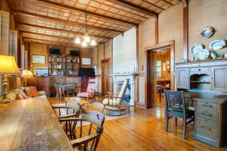 The Mathis House - 7