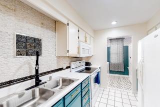 Harr Haven & Pointe Solitude at Pointe Condos - Branson - 1
