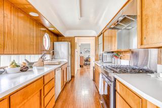 Lake Oswego Mid-Century - Lake Oswego - 4