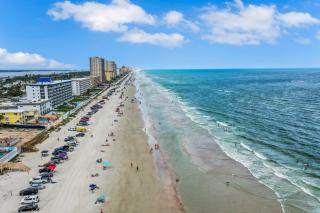 Atlantic Condos - Daytona Beach Shores - 7
