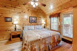 Hills Hideaway - Sevierville - 1