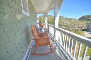 107 SE 55th Street - Oak Island - 3