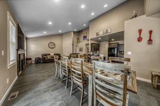 12 Lassen Lane - 6