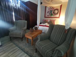 Harties Honeymoon Suite - 3