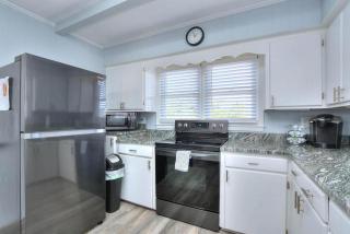 Dolphin Delight - Oak Island - 3