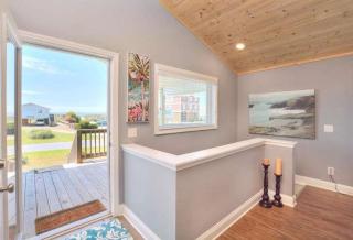 Beach Bungalow - Oak Island - 1