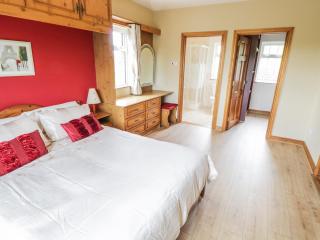 Clodagh's Cottage - 1