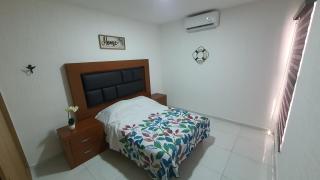 Hermoso departamento amueblado con alberca - 1